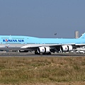 Korean Airlines B747-8B5(HL7631)@RCTP_1_20170217.jpg