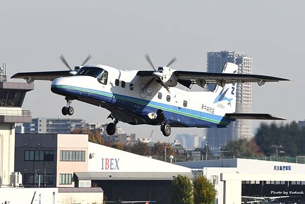 New Central Airlines Fairchild Dornier 228-212(JA32CA)_3_20161125.jpg