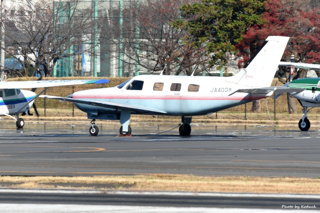 Piper PA-46-310P Malibu(JA4038)@RJTF_1_20161125.jpg Piper PA-46-310P Malibu(JA4038)@RJTF_1_20161125.jpg