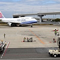 China Airlines B747-409(B-18207)@KIX_2_@0160827.jpg