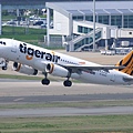 Tigerair Taiwan A320-232(B-50003)@FUK_1_20160415.jpg