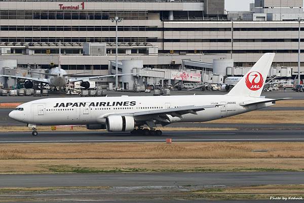 JAL B777-289(JA008D)@HND_1_20170308.jpg