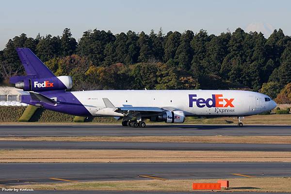 FedEx MD-11F(N631FE)@NRT_1_20111125.jpg