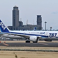 All Nippon Airways Boeing 787-8 Dreamliner(JA823A)@NRT_1_20170304.jpg