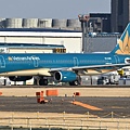 Vietnam Airlines A321-231(VN-A398)@NRT_1_20170304.jpg