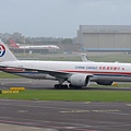 China Cargo Airlines B777-F6N(B-2082)@AMS_1_20140818.jpg