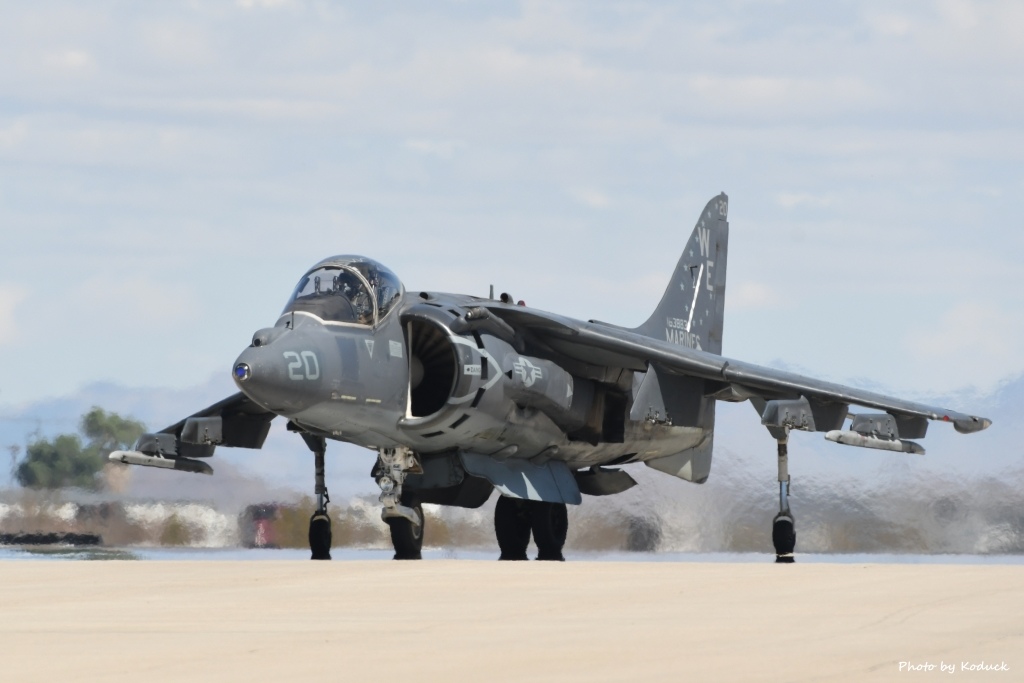 US Marine VMA-214 AV-8B(163883)@Yuma_1_20180317.jpg