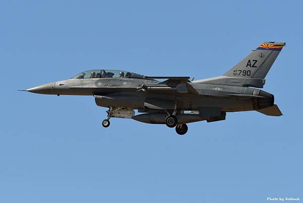 US Air Nation Guard 152FS F-16D(90-0790)@TUS_1_20180320.jpg