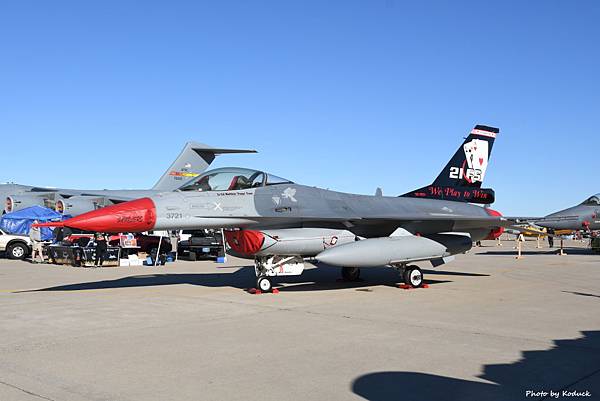 USAF F-16A(93-0721)@Luke AFB_1_20180318.JPG