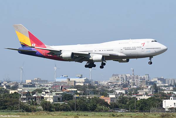 Asiana Airlines B747-48E(HL7418)@RCTP_1_20181029.JPG