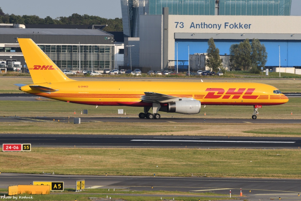 DHL Air B757-23N(PCF)(G-DHKD)_1(1)_20180719.JPG