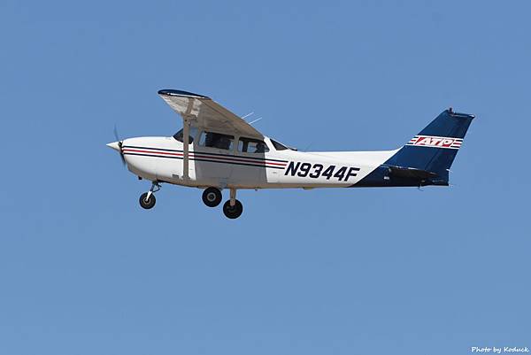 Air Transport Professionals (ATP) Cessna 172R Skyhawk SP(N9344F)@AZA_2_20180320.JPG