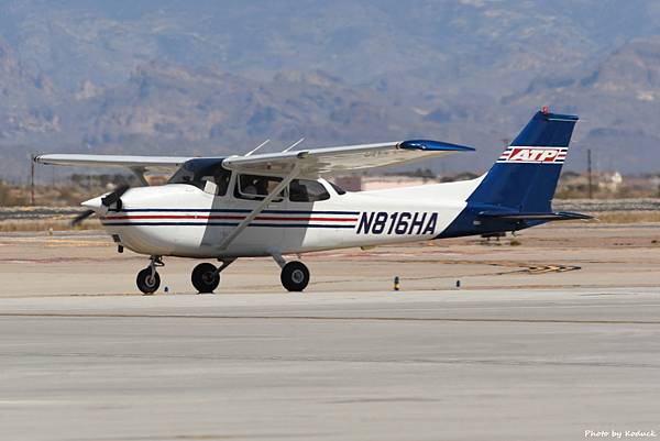 Air Transport Professionals (ATP) Cessna 172S Skyhawk SP(N816HA)@AZA_1_20180320.JPG