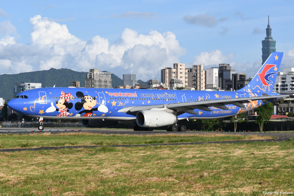 China Eastern Airlines A330-343(B-6507)@RCSS_1_20190802.JPG