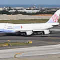 China Airlines Boeing 747-409F(B-18718)@RCTP_1_20200102.JPG