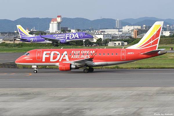 FDA - Fuji Dream Airlines(JA01FJ) Embraer ERJ-170STD@RJNA_3_20190604.JPG