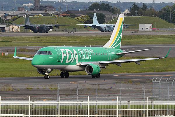 FDA - Fuji Dream Airlines(JA04FJ) Embraer ERJ-170SU@RJNA_4_20190604.JPG