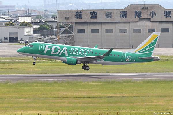 FDA - Fuji Dream Airlines(JA11FJ) Embraer ERJ-175STD@RJNA_1_20190604.JPG