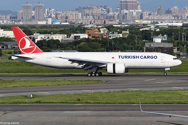 Turkish Airlines B777-FF2(TC-LJM)@RCTP_2_20200620.JPG