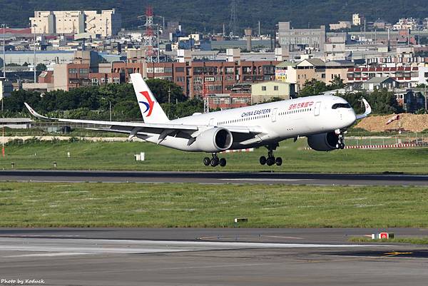 China Eastern Airlines A350-941(B-308E)@RCTP_2_20200620.JPG