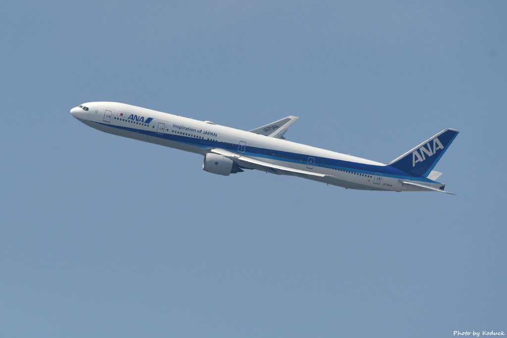 ANA B777-381(JA754A)@ITM_1_20190601.JPG