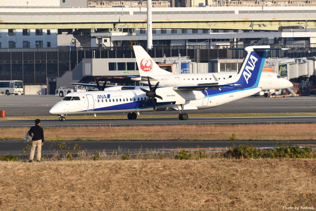 ANA Bombardier DHC-8-402Q Dash 8(JA850A)@ITM_1_20171128.JPG