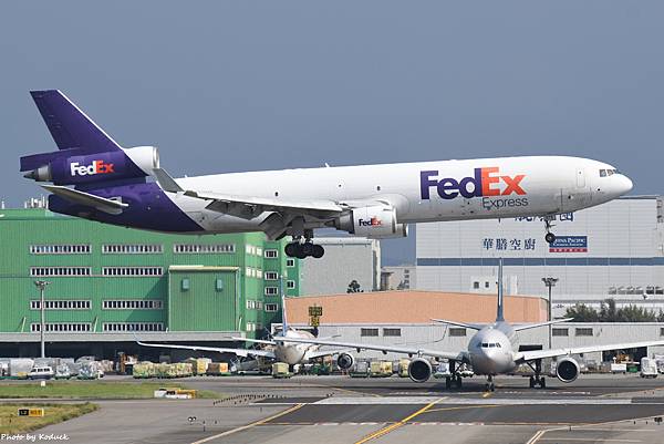 Federal Express (FedEx) MD-11F(N576FE)@RCTP_2_20210902.JPG