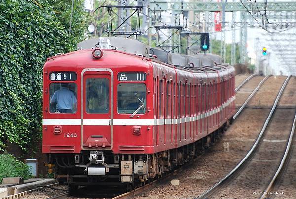 京急1200型電車@京急八丁畷_1(2)_20090911.jpg