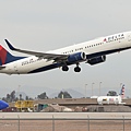 Delta Air Lines B737-932ER(WL)(N805DN)@PHX_1_20180322.JPG