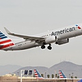 American Airlines B737-823(WL)(N821NN)@PHX_1_20180322.JPG