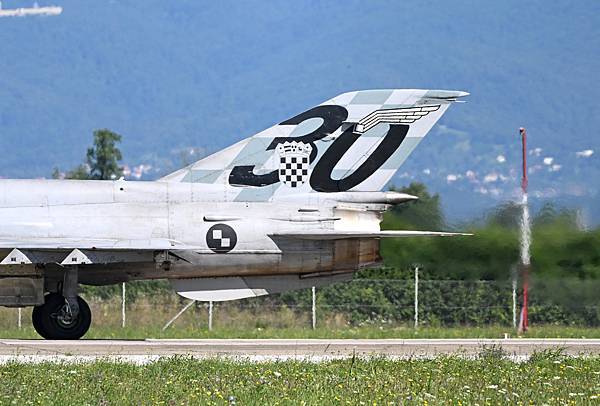 Croatia AirForce MiG-21bisD(118)@ZAG_15_20230728.JPG