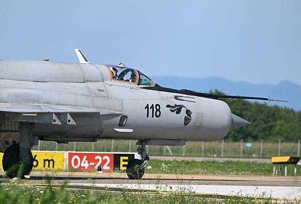 Croatia AirForce MiG-21bisD(118)@ZAG_11_20230728.JPG