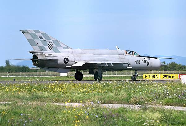 Croatia AirForce MiG-21bisD(118)@ZAG_10_20230728.JPG