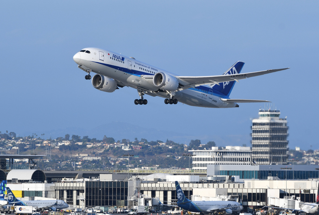 ANA B787-8 Dreamliner(JA813A)@LAX_3_20221017.JPG ANA B787-8 Dreamliner(JA813A)@LAX_3_20221017.JPG