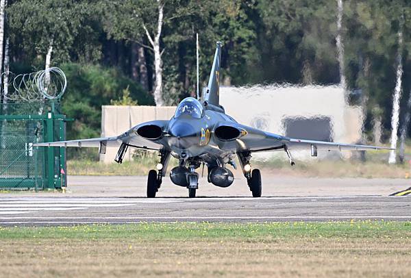 Swedish Air Force Saab 35 Draken(SE-DXR)@BAFD_1_20230910.JPG