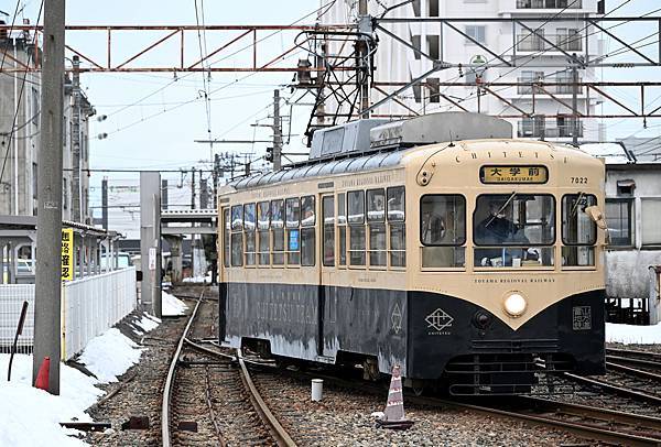 富山市電_25(7022號)_20250213.JPG