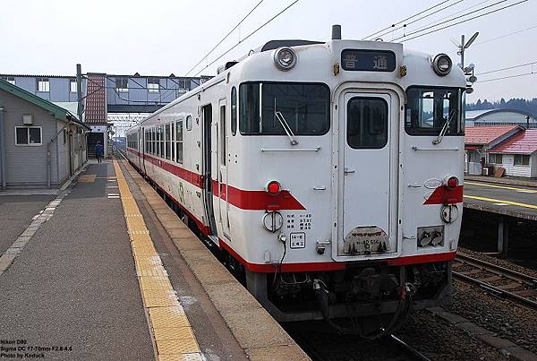 Kiha40普通車@蟹田站_1(1)_20080426(DSC_1976).jpg