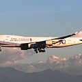 China Airlines Cargo B747-409F(B-18725)@TIA_2(2)_20100820.jpg