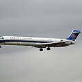 China Southern Airlines MD-90-30(B-2253)@VHHH_1(2)_20100625.jpg