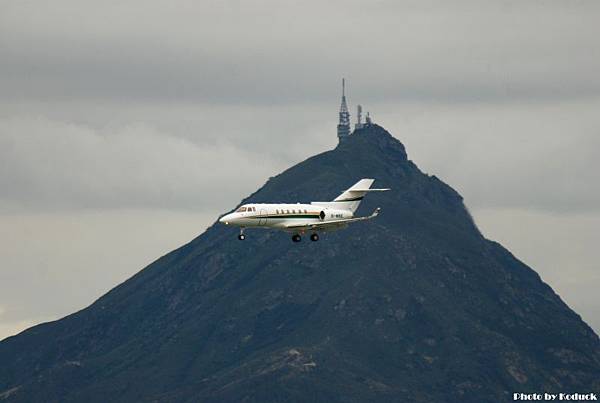 Hawker Beechcraft 900XP(B-MBE)@VVVH_1(2)_20100625.jpg