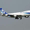 Nippon Cargo Airlines B747-4KZF(SCD)(JA05KZ)@VHHH_1(2)_20101210.jpg