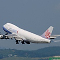 China Airlines Cargo B747-400(B-18706)@TIA_1(2)_20100608.jpg