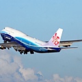 China Airlins B747-409(B-18210)@TIA_6(2)_20100820.jpg