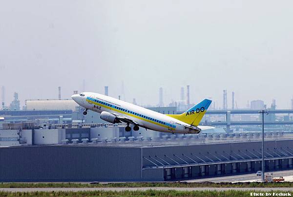 Air DO B737-54K(JA8404)@Haneda_1(2)_20100911.jpg