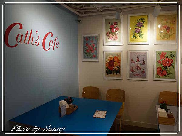 Cath's cafe9.jpg