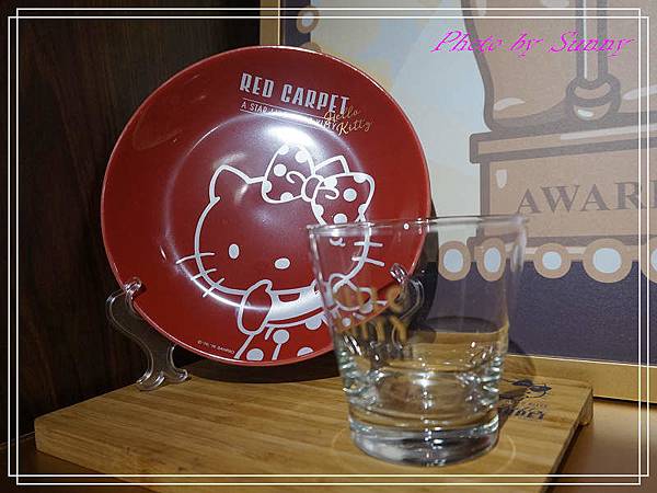Hello kitty Red Carpet美式餐廳7.jpg Hello kitty Red Carpet美式餐廳7.jpg