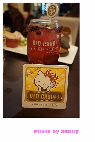 Hello kitty Red Carpet美式餐廳50.jpg Hello kitty Red Carpet美式餐廳50.jpg