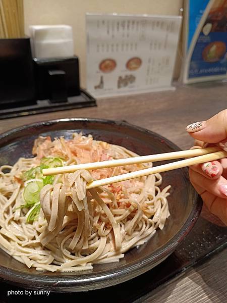 2023冬 日本北陸賞楓行❤福井駅前好吃的蕎麥麵 あみだそば