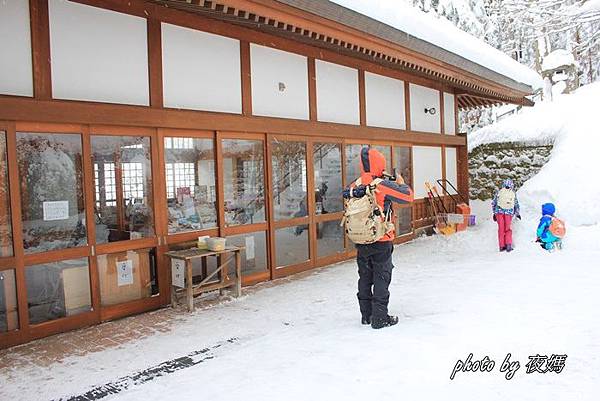 山寺雪