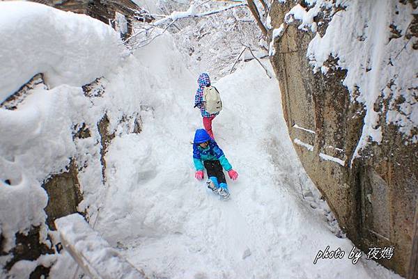 山寺雪